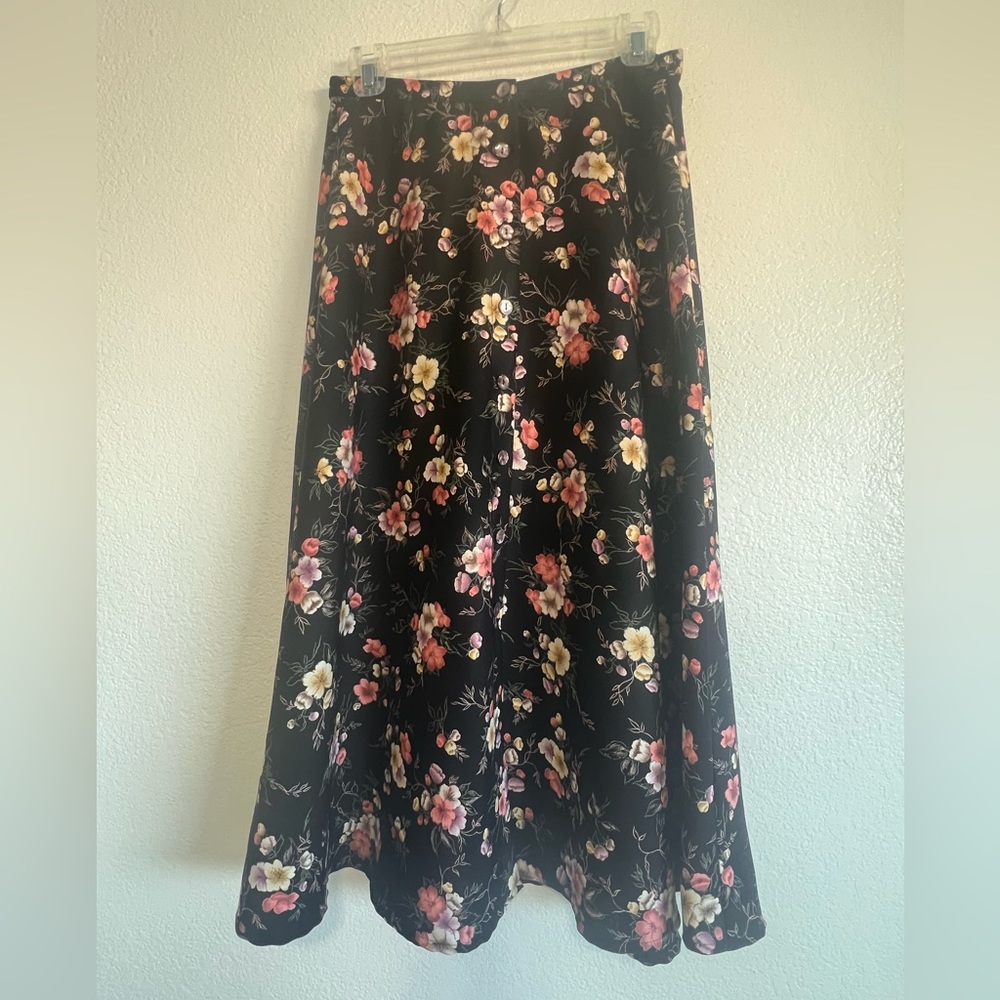 Russ Petites floral button down skirt